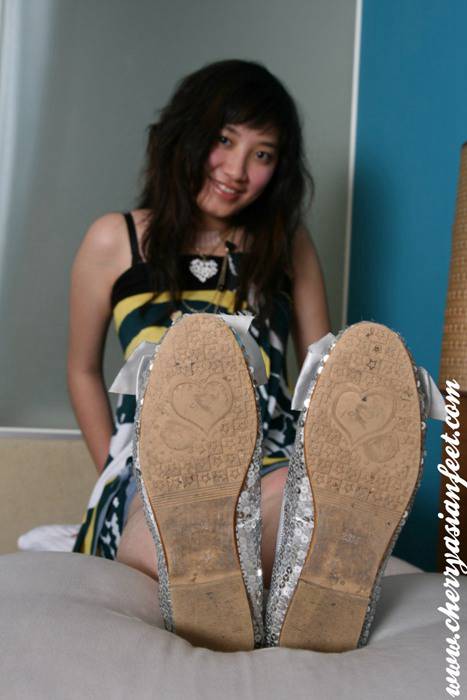 [cherryasianfeet高跟