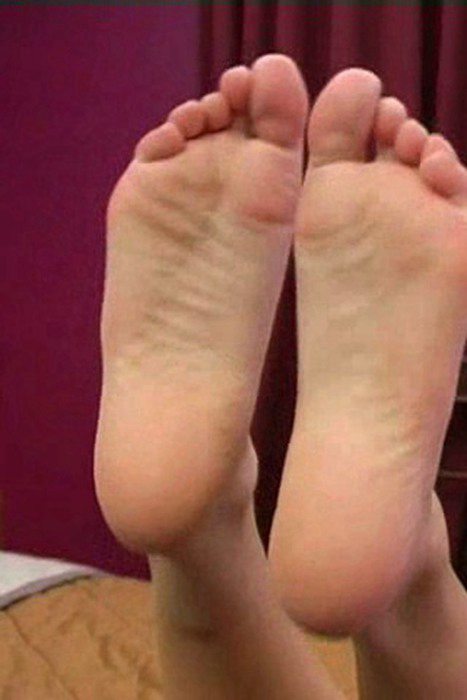 [cherryasianfeet高跟